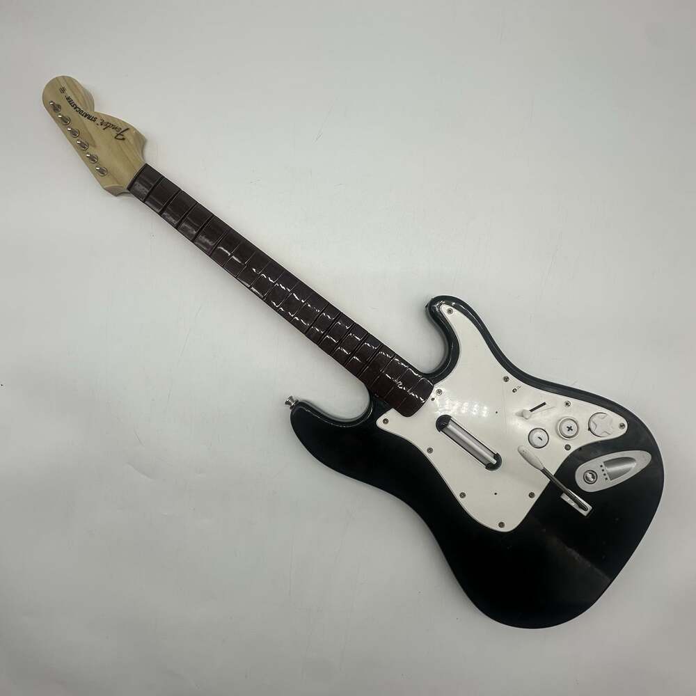 Rock Band 2 Fender Stratocaster Model NWGTS2 Guitar Controller for Wii NO DONGLE